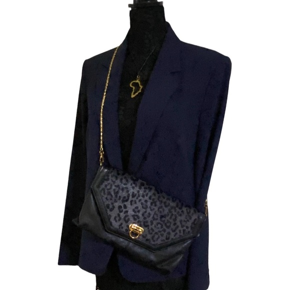 dents Handbags - DENTS black clutch & crossbody purse